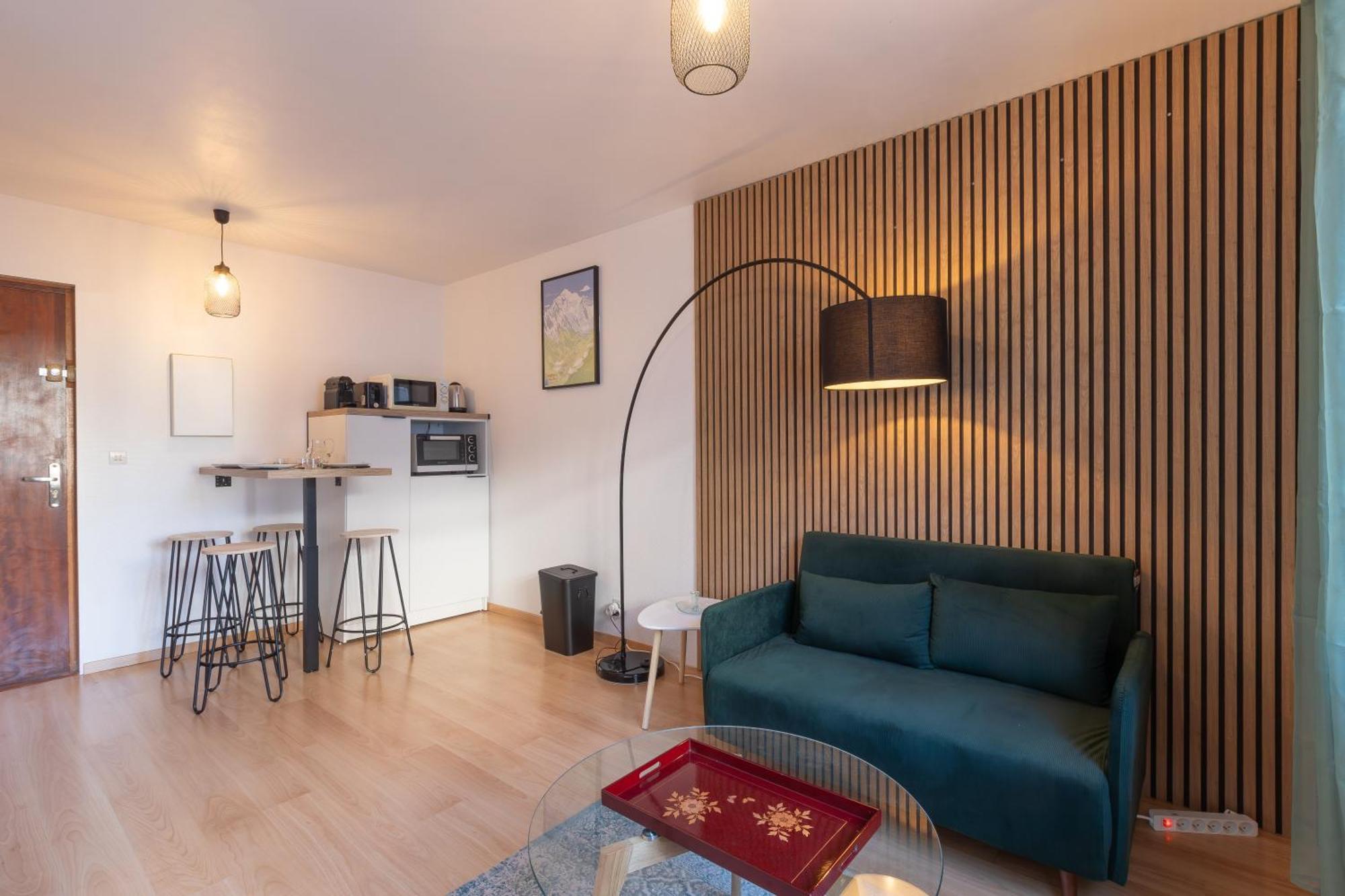 Cabana & L' Ideal - Gare, Lac Et Parking Public 5 Min Annecy Exterior foto